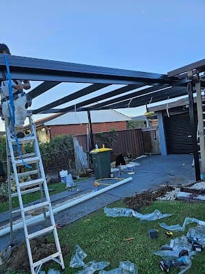Straight Roofing PTY LTD