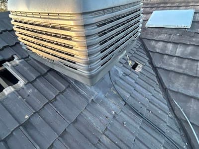 Tony Gillman's Roof Tiling Service cover