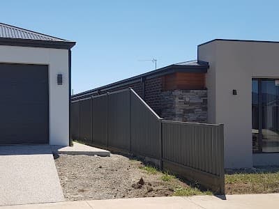 Tyndall Fencing & Mini Earthworks Pty Ltd cover