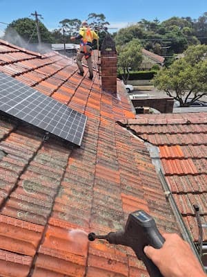 UA ROOFING PTY LTD cover