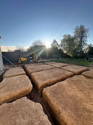 Zeds Earthmoving