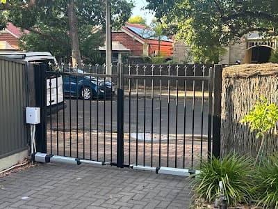 SA FenceWorx & Retaining