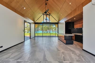 Top Notch Tiling