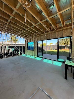 YHN Carpentry & Construction
